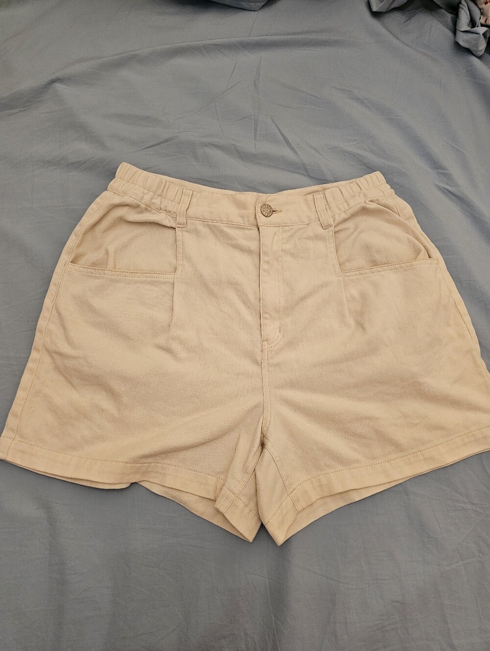 Simons Cream High-Waist Casual Shorts